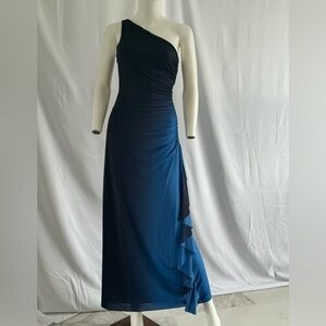 Betsy & Adam’s One shoulder Ruched Maxi Dress Size 4 Blue Ombre